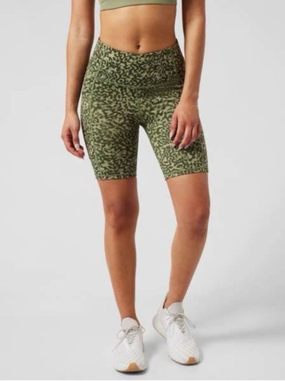 Athleta Ultimate Stash II 7" Biker Shorts